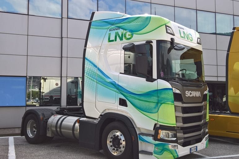 Bild Sag Lng Tank Am Truck Aspect Ratio 3 2